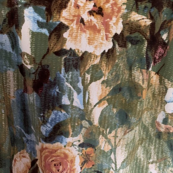 Olive floral colour high-low blouse - Picture 2 of 4